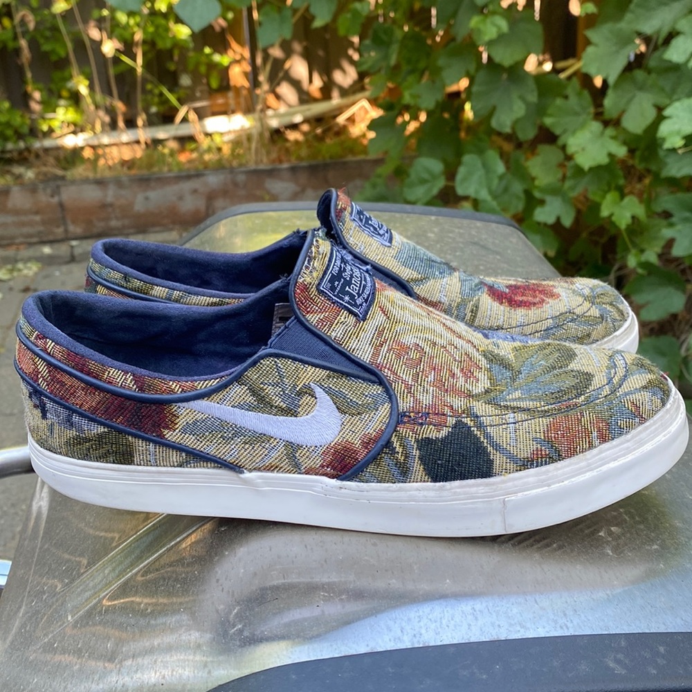 Floral Janoski sb slip on size 11.5